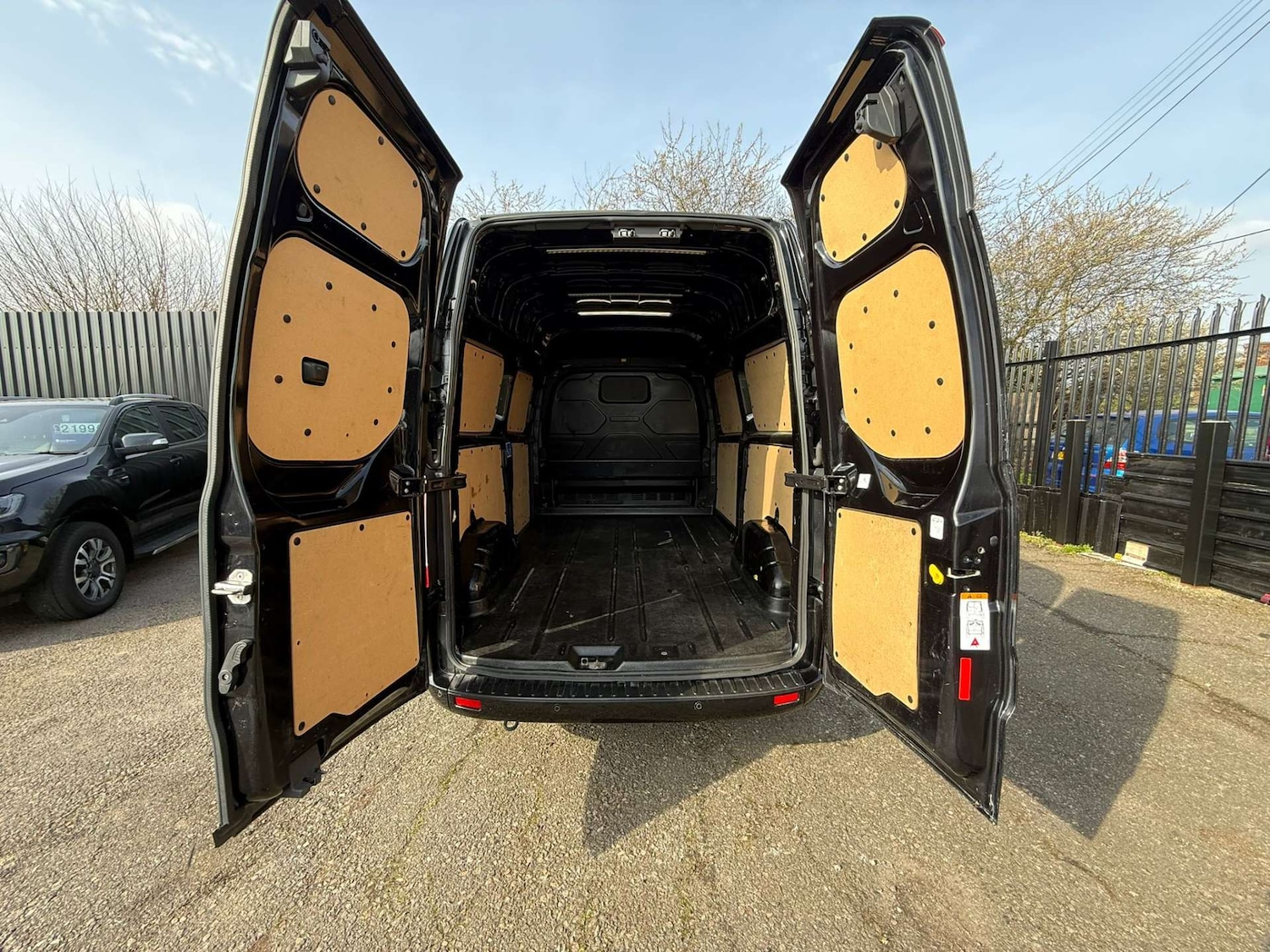 Used Ford Transit Custom 2023 for sale - 77988234: Photo 13