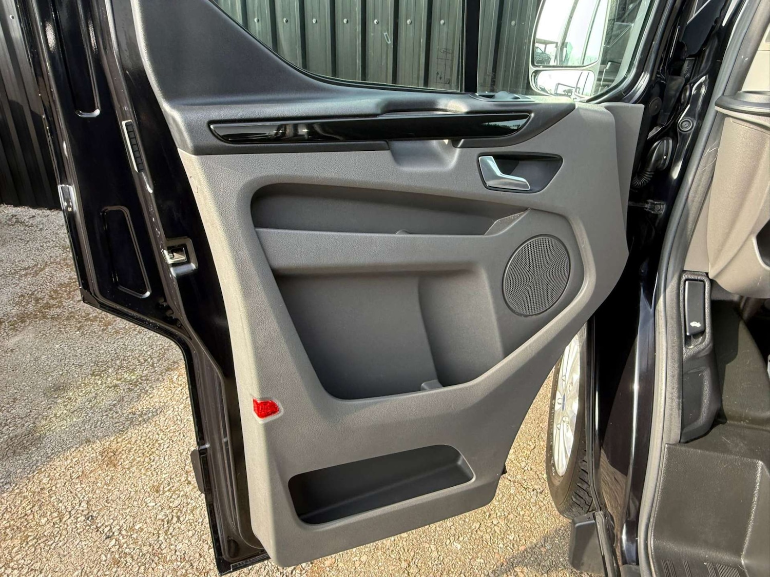 Used Ford Transit Custom 2023 for sale - 77988234: Photo 32