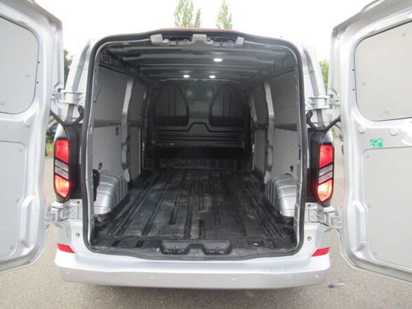 Used Ford Transit Custom 2024 for sale - 76277938: Photo 11