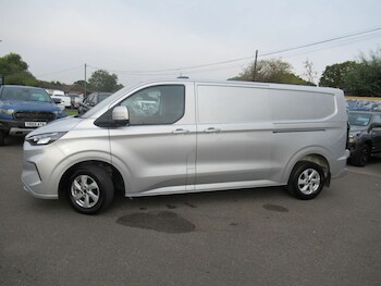 Used Ford Transit Custom 2024 for sale - 76277938: Photo 3