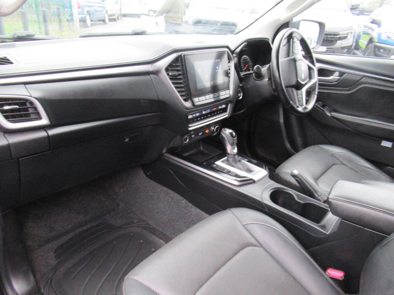 Used Isuzu D-Max 2023 for sale - 76363768: Photo 4