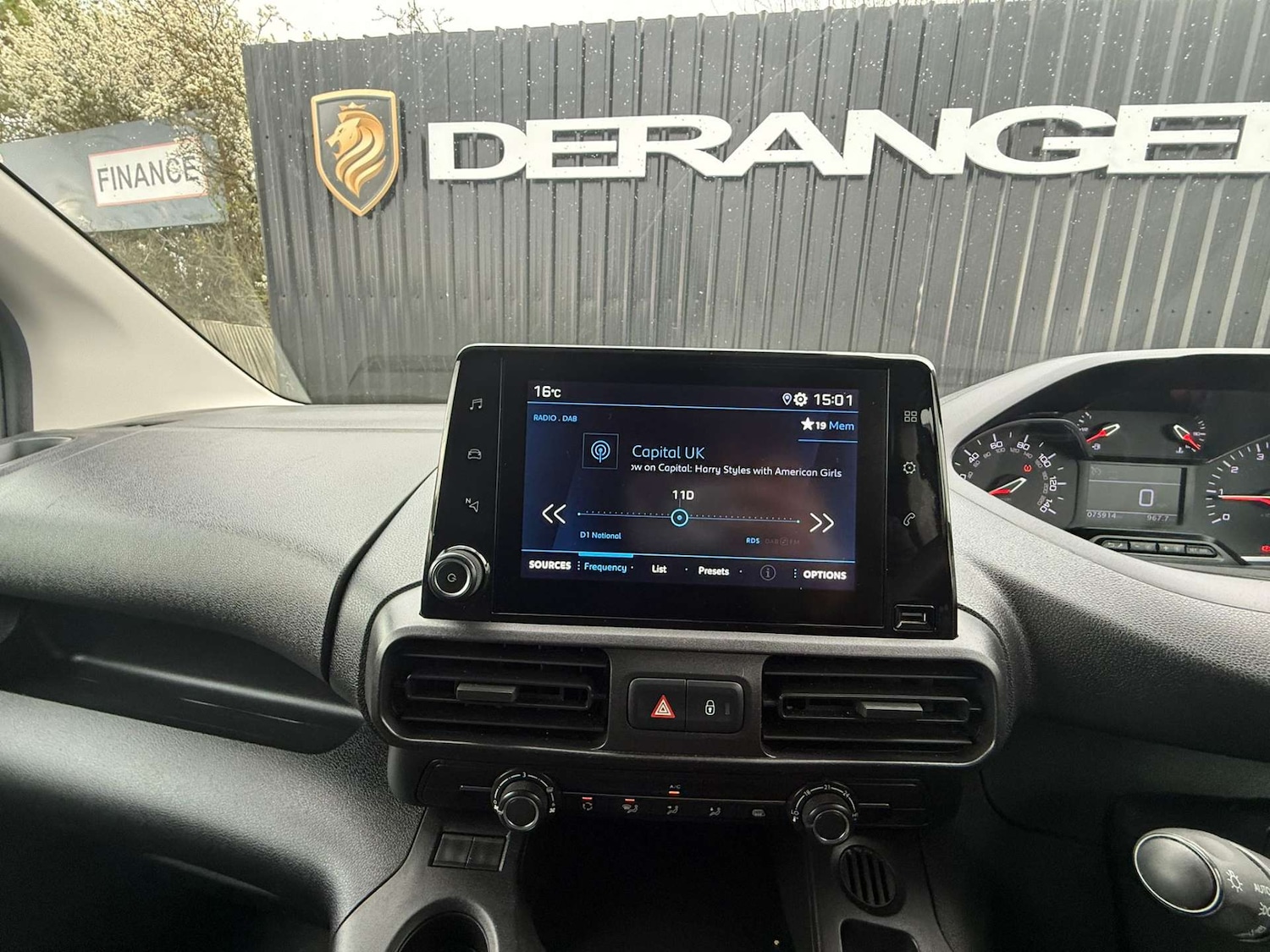 Used Peugeot Partner 2023 for sale - 78150142: Photo 26