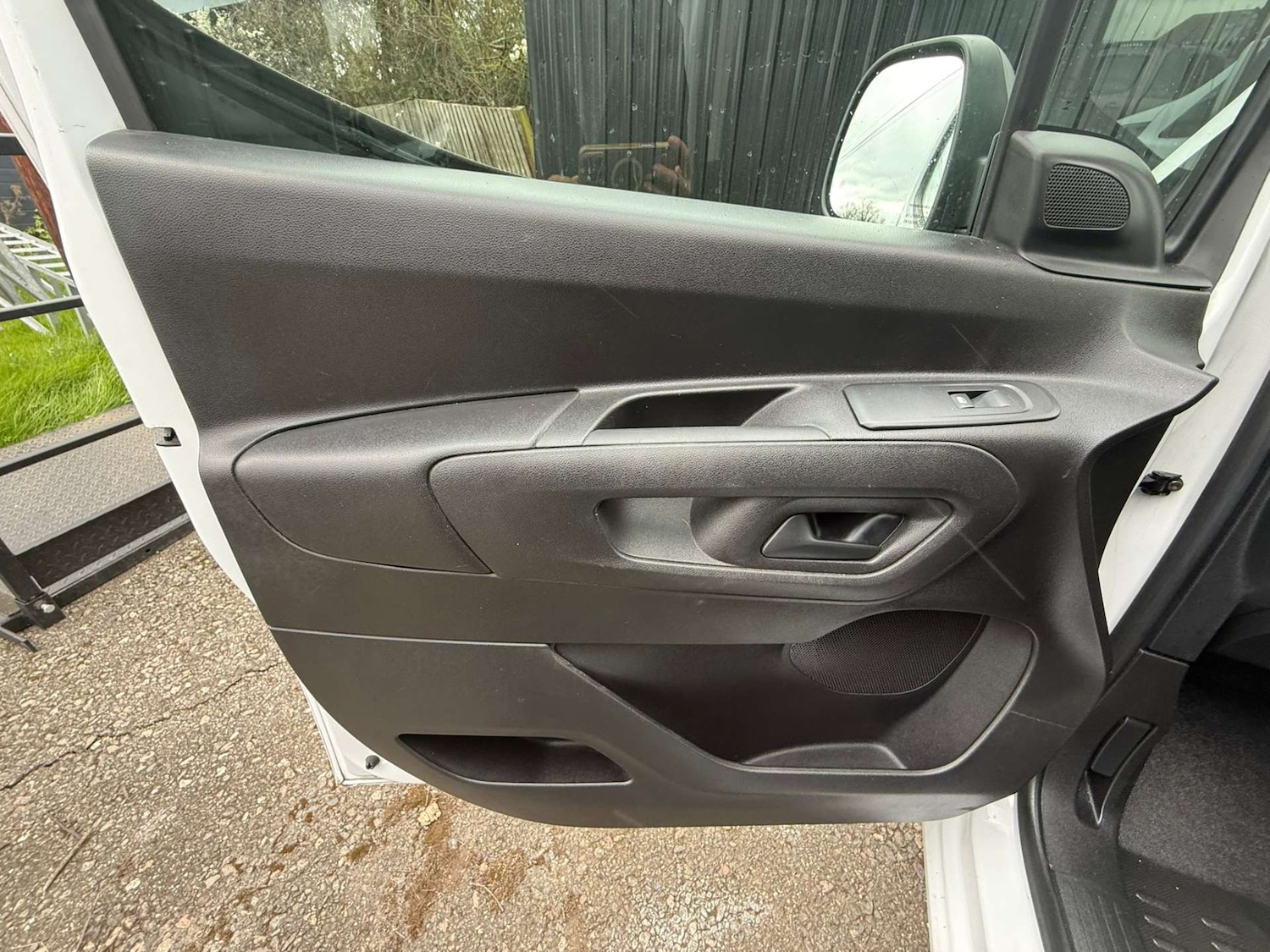 Used Peugeot Partner 2023 for sale - 78150142: Photo 41