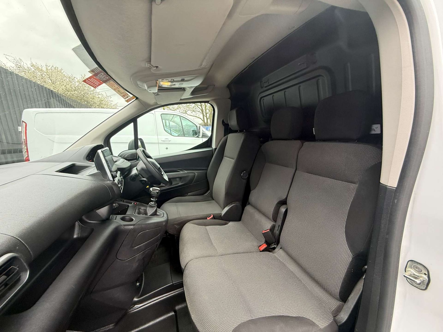 Used Peugeot Partner 2023 for sale - 78150142: Photo 42