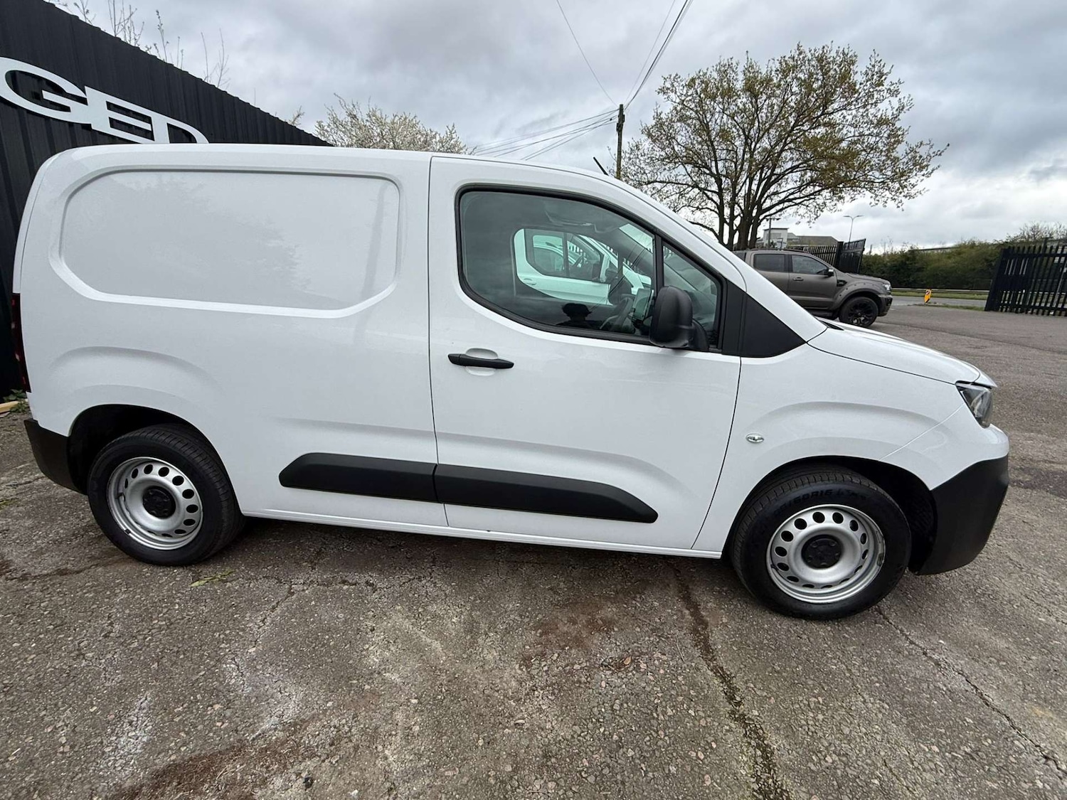 Used Peugeot Partner 2023 for sale - 78150142: Photo 5