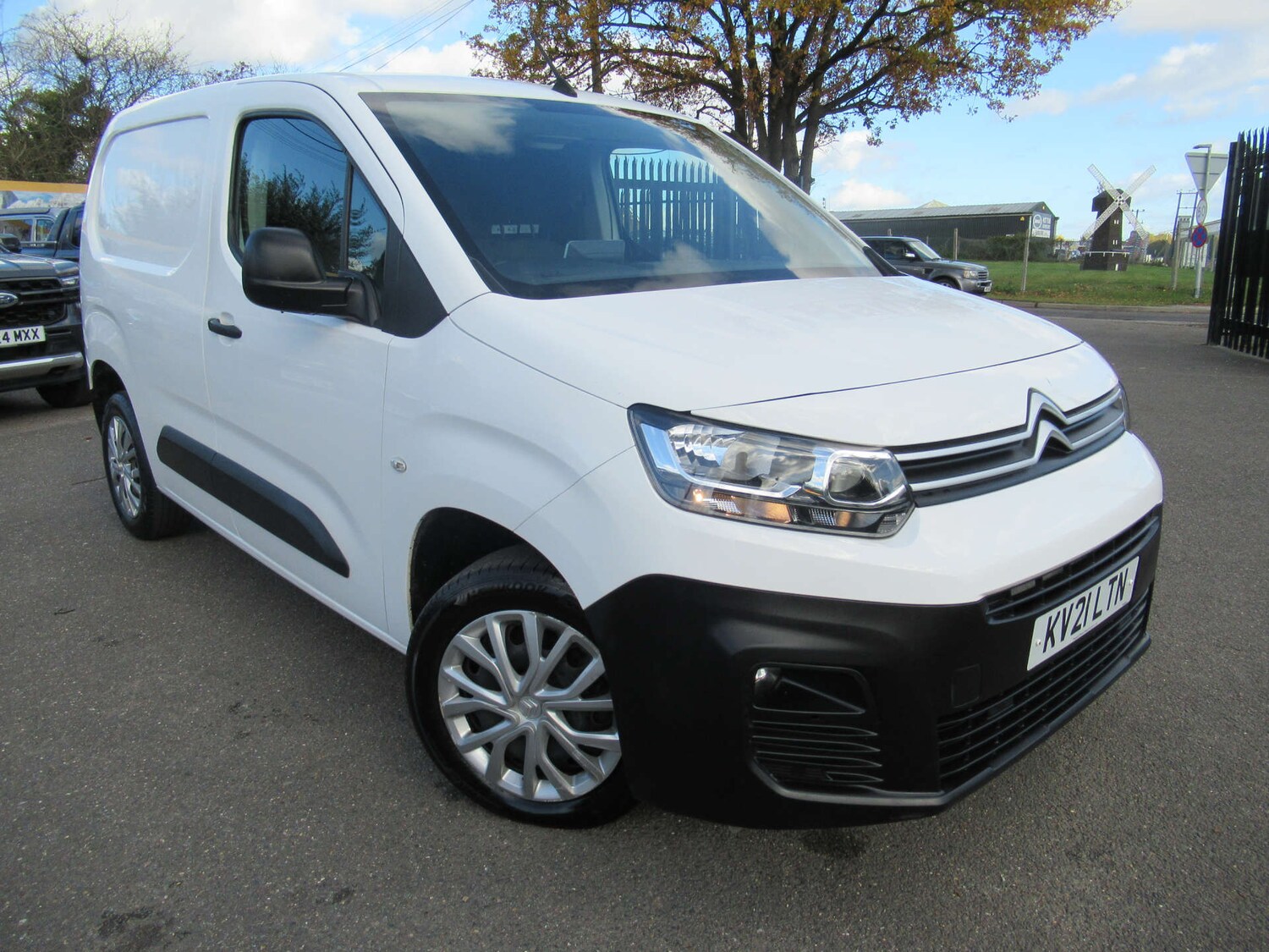 Used Citroen Berlingo 2021 for sale - 76600778: Photo 25