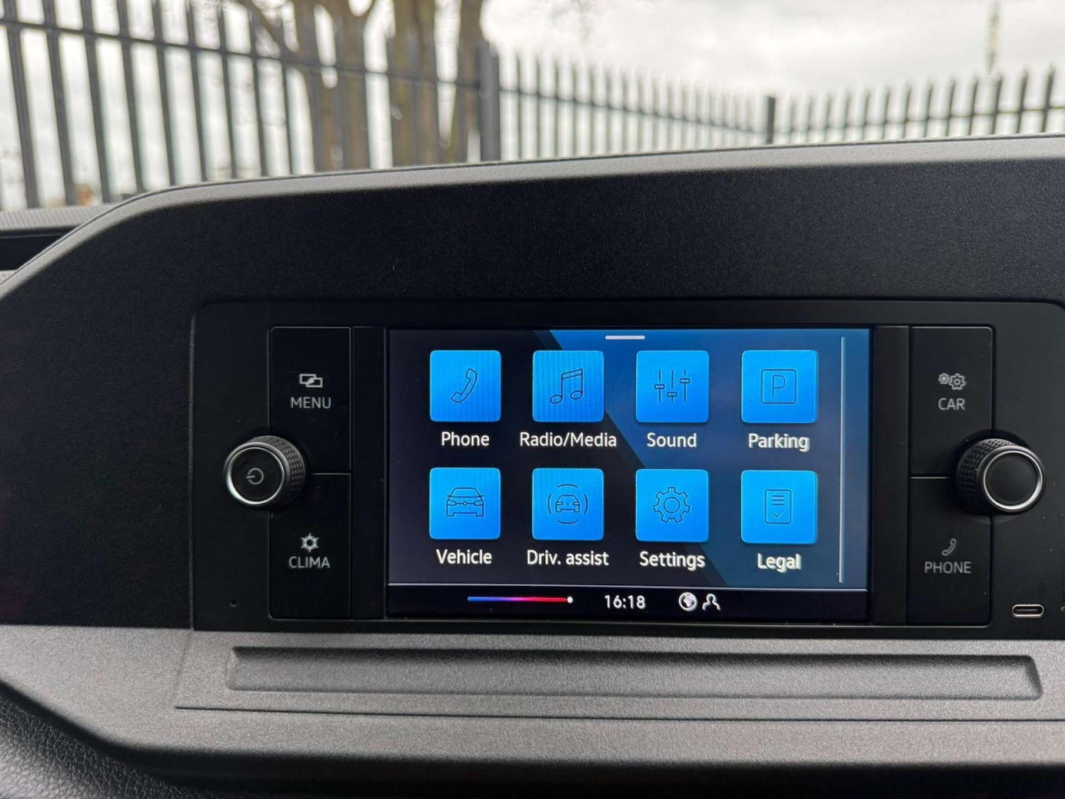 Used Volkswagen Caddy Maxi 2023 for sale - 77715635: Photo 2