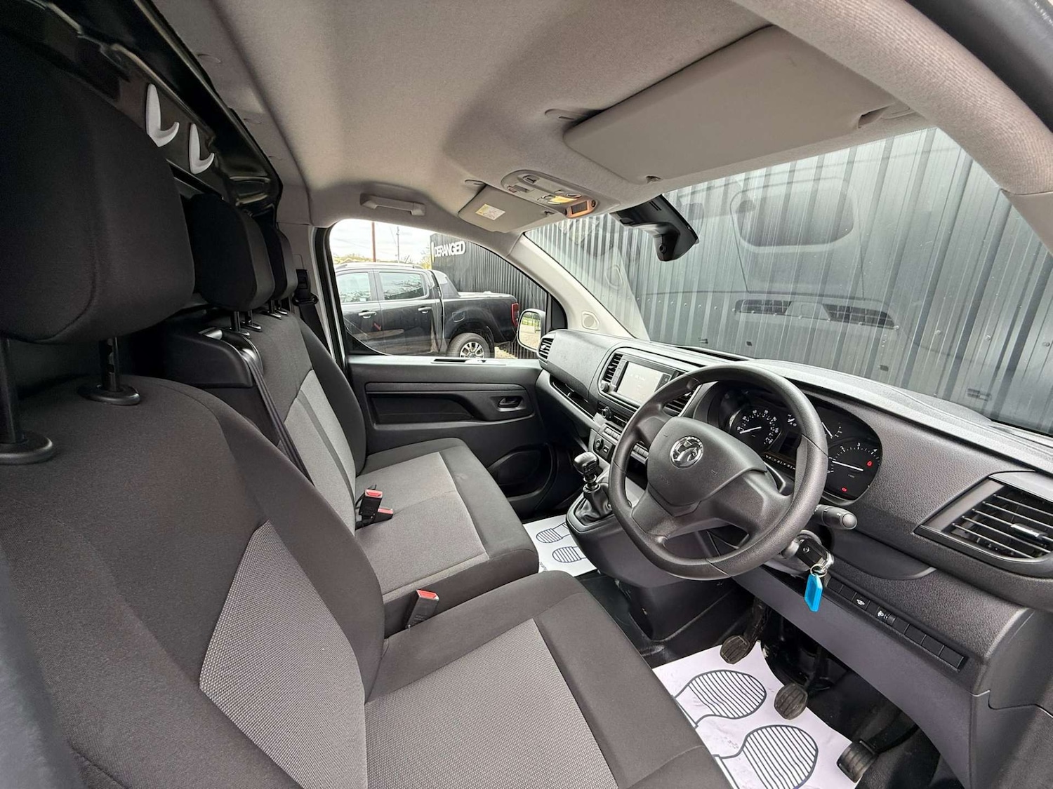 Used Vauxhall Vivaro 2023 for sale - 78122959: Photo 15