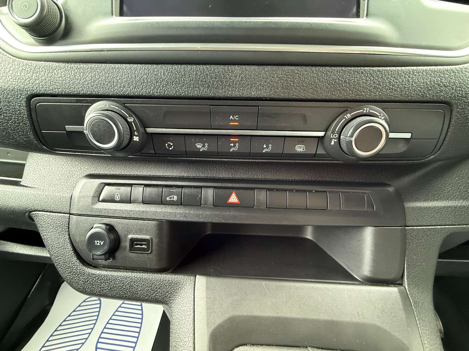 Used Vauxhall Vivaro 2023 for sale - 78122959: Photo 22