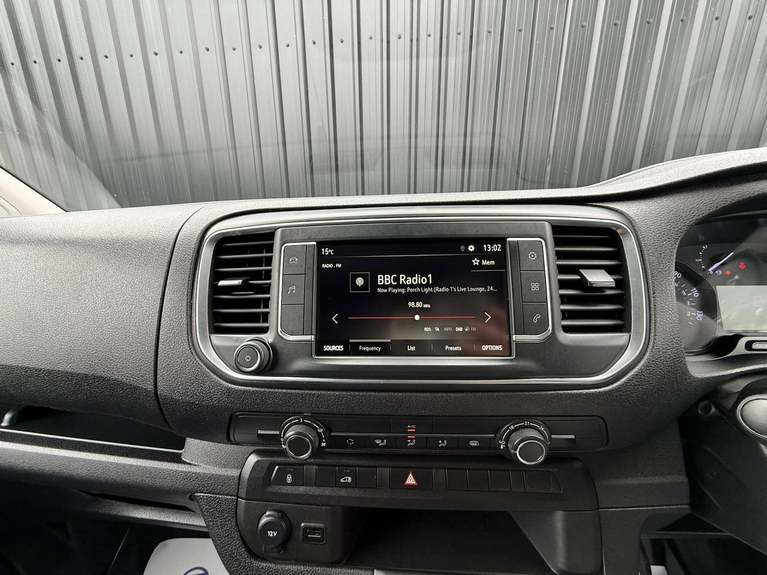 Used Vauxhall Vivaro 2023 for sale - 78122959: Photo 24