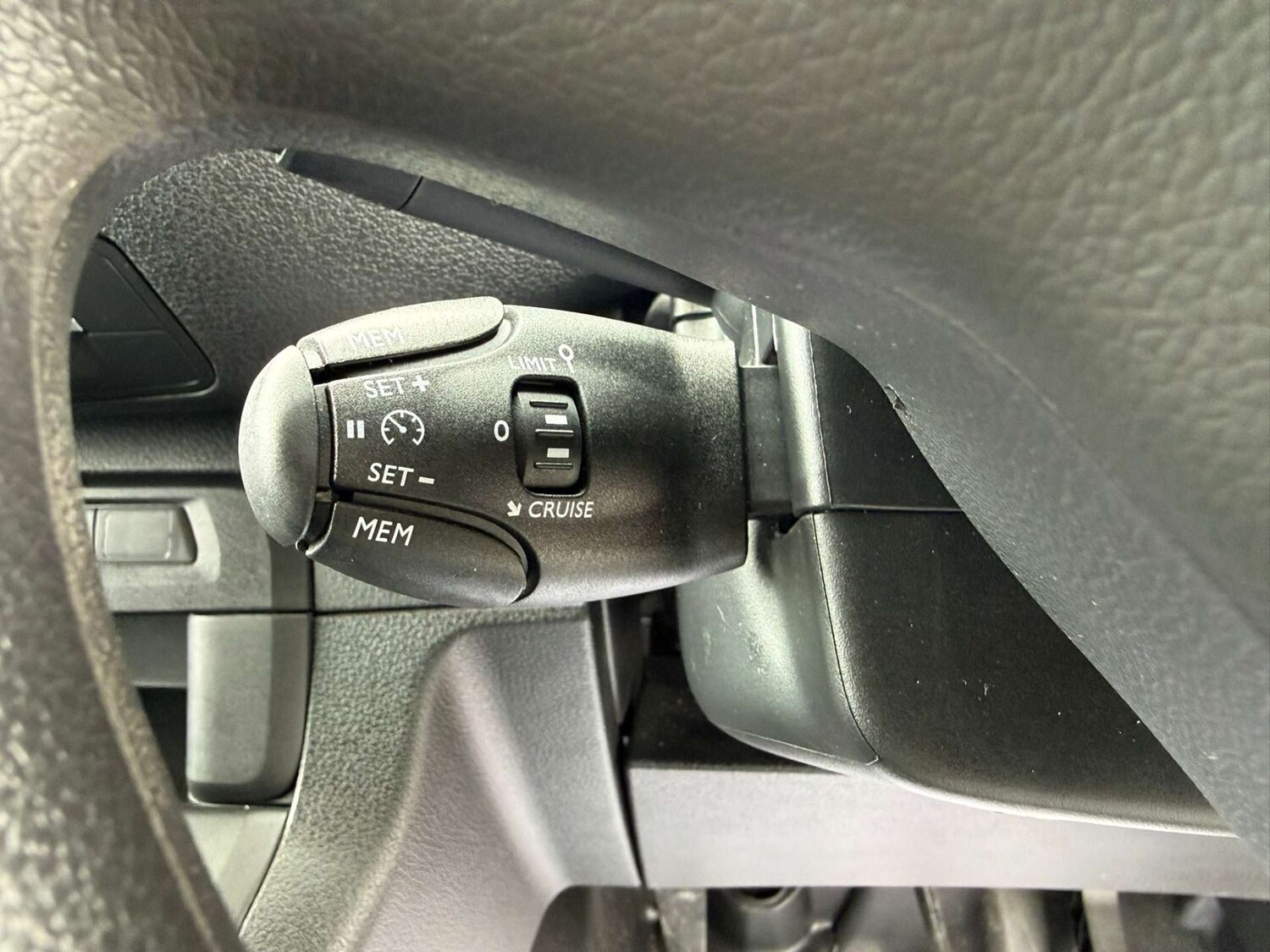 Used Vauxhall Vivaro 2023 for sale - 78122959: Photo 26