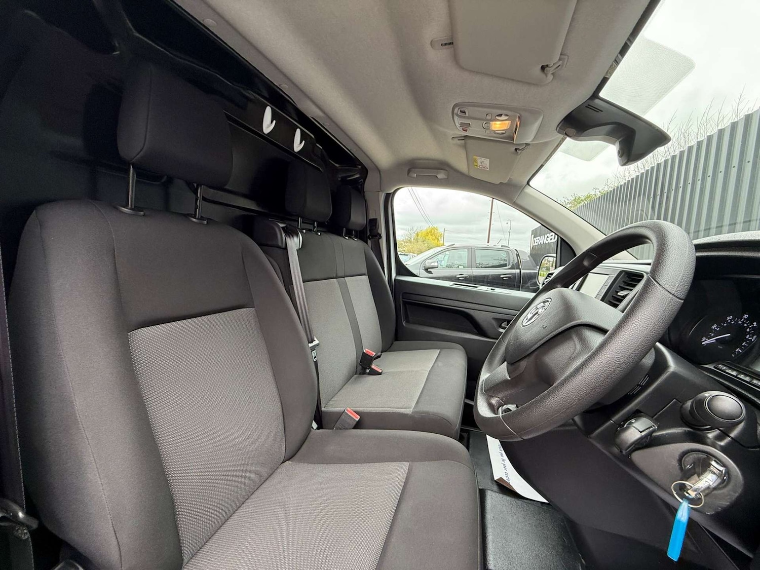 Used Vauxhall Vivaro 2023 for sale - 78122959: Photo 31