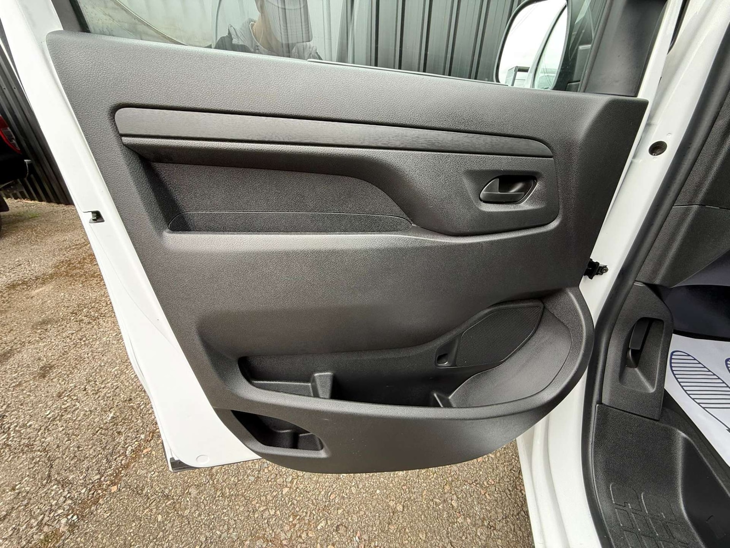 Used Vauxhall Vivaro 2023 for sale - 78122959: Photo 35