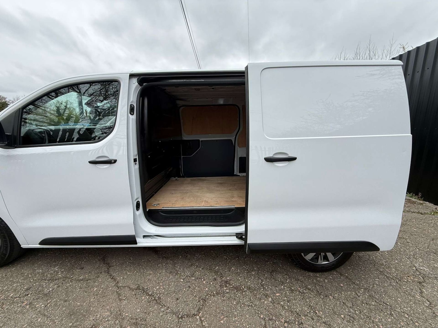 Used Vauxhall Vivaro 2023 for sale - 78122959: Photo 43