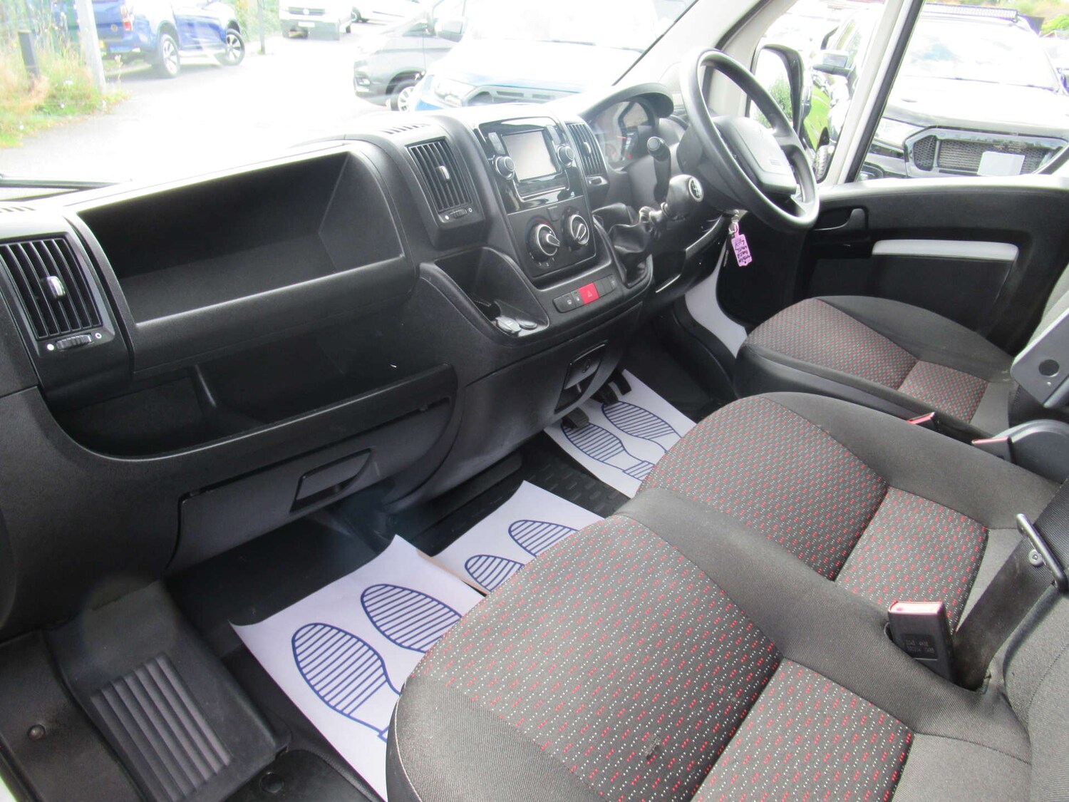 Used Peugeot Boxer 2021 for sale - 76363637: Photo 4