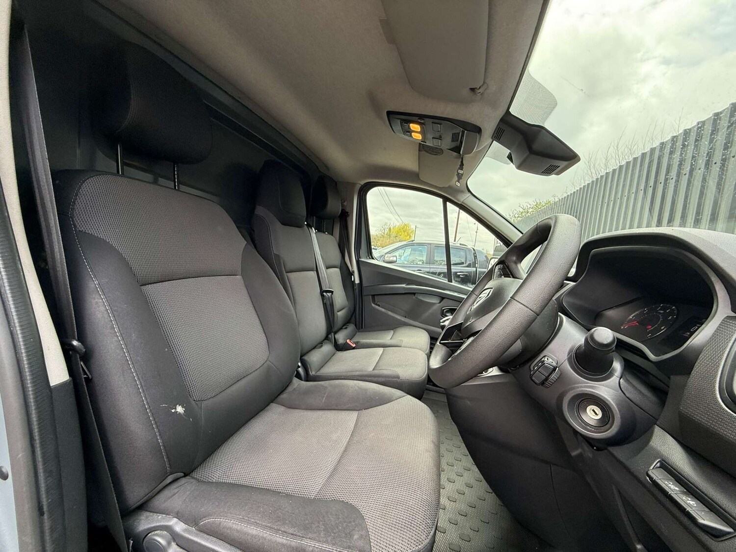 Used Renault Trafic 2023 for sale - 77905784: Photo 42