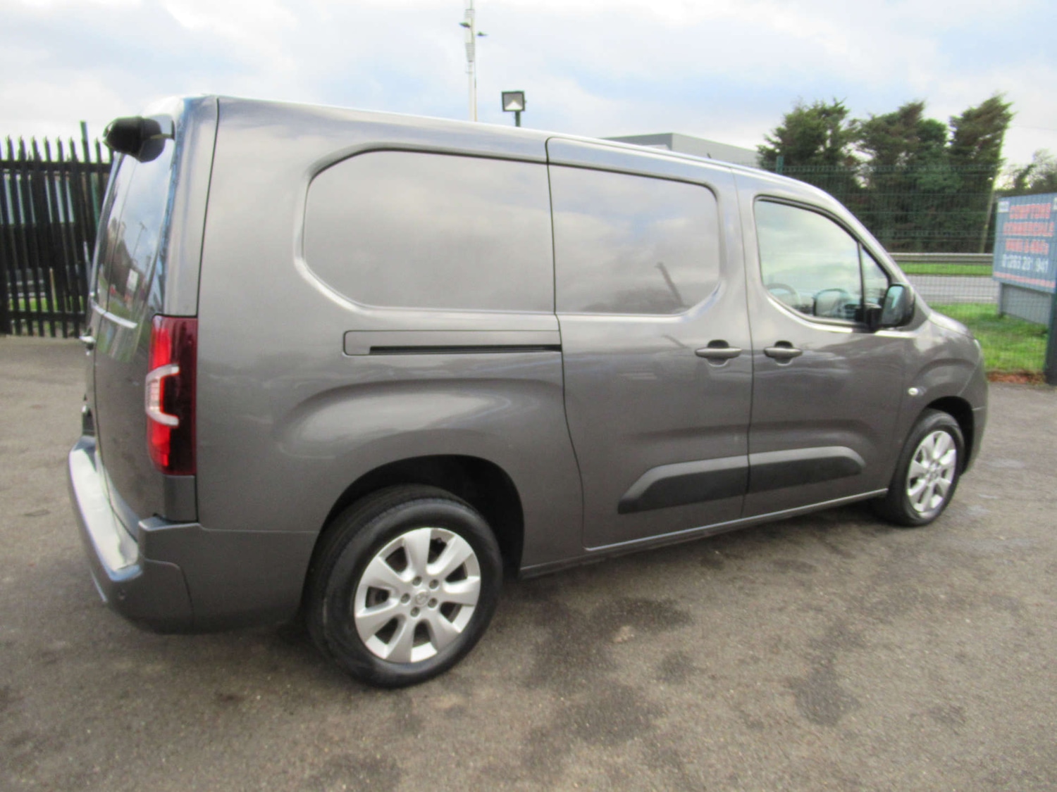 Used Vauxhall Combo 2022 for sale - 76894463: Photo 13