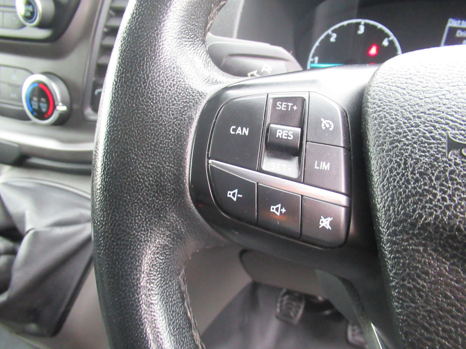 Used Ford Transit Custom 2019 for sale - 76971065: Photo 23