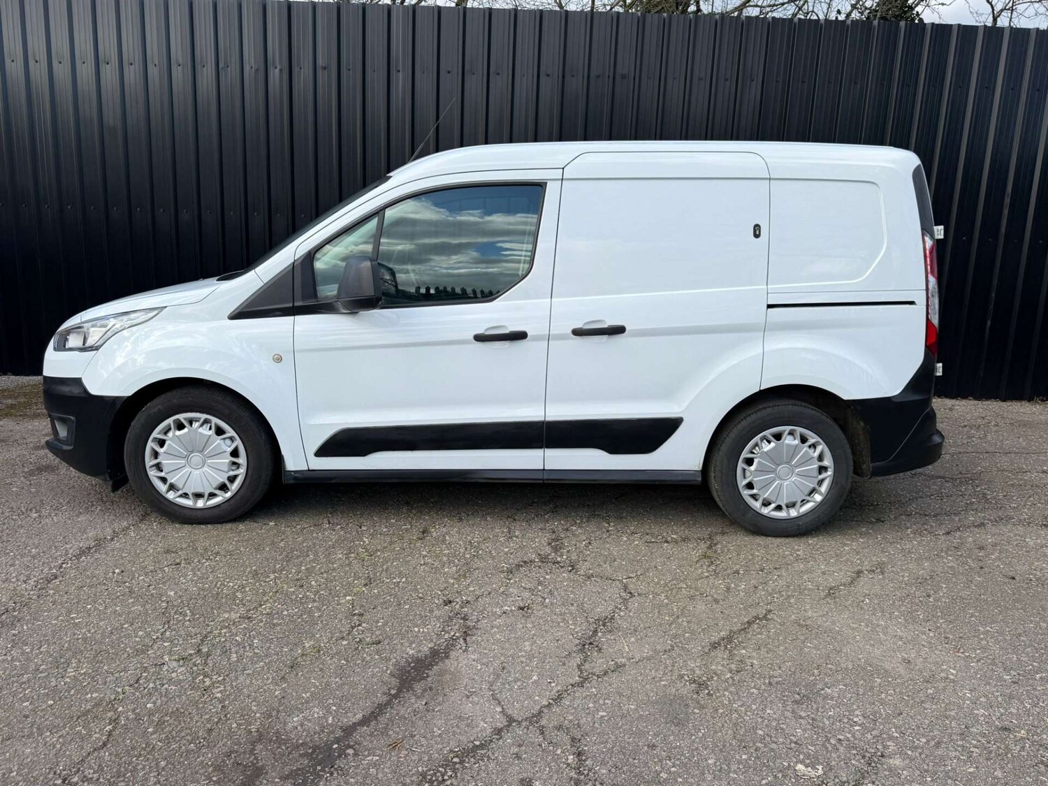 Used Ford Transit Connect 2020 for sale - 77872413: Photo 15