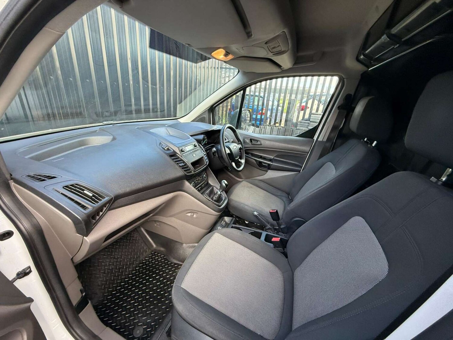 Used Ford Transit Connect 2020 for sale - 77872413: Photo 26