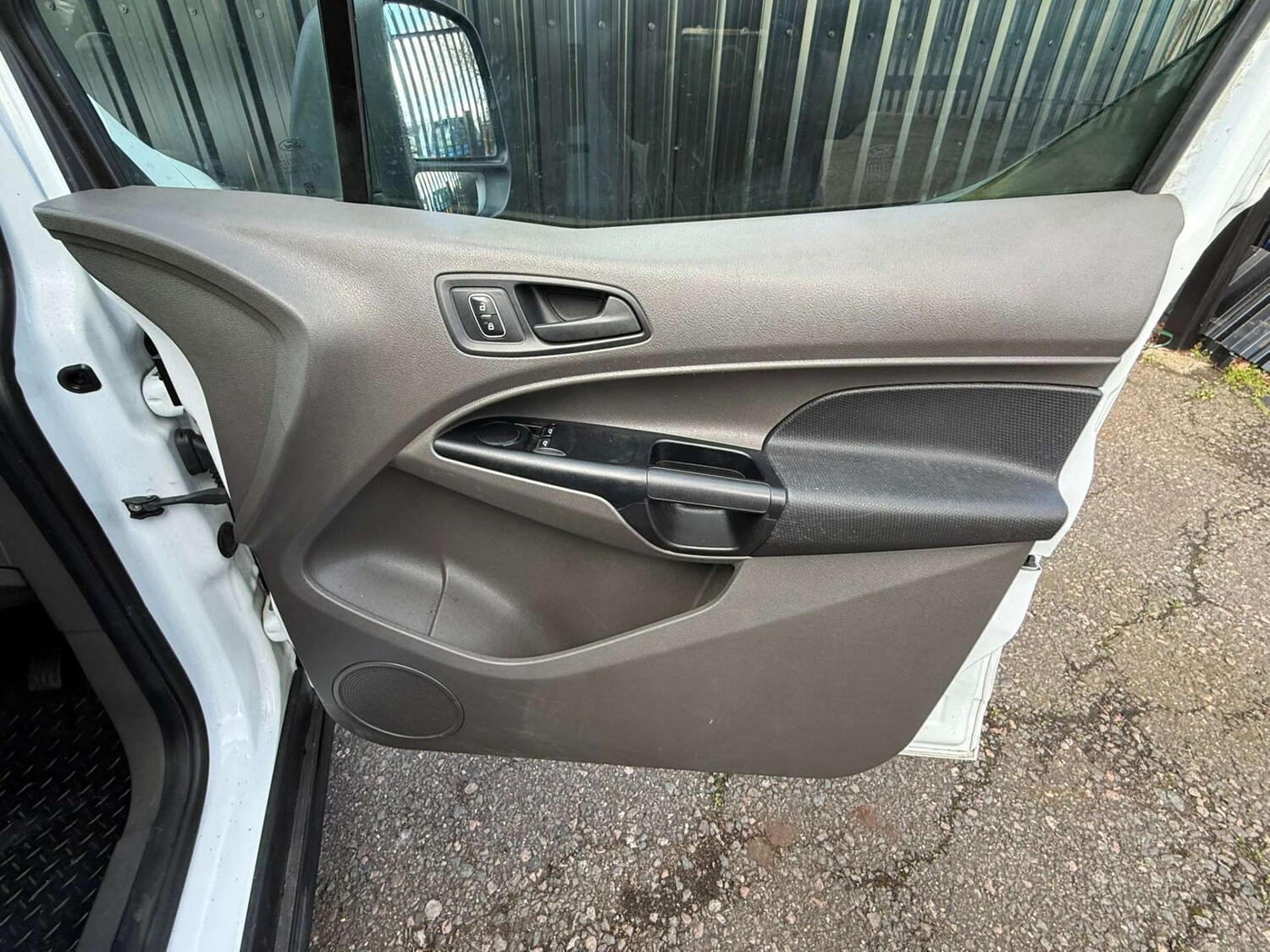 Used Ford Transit Connect 2020 for sale - 77872413: Photo 35