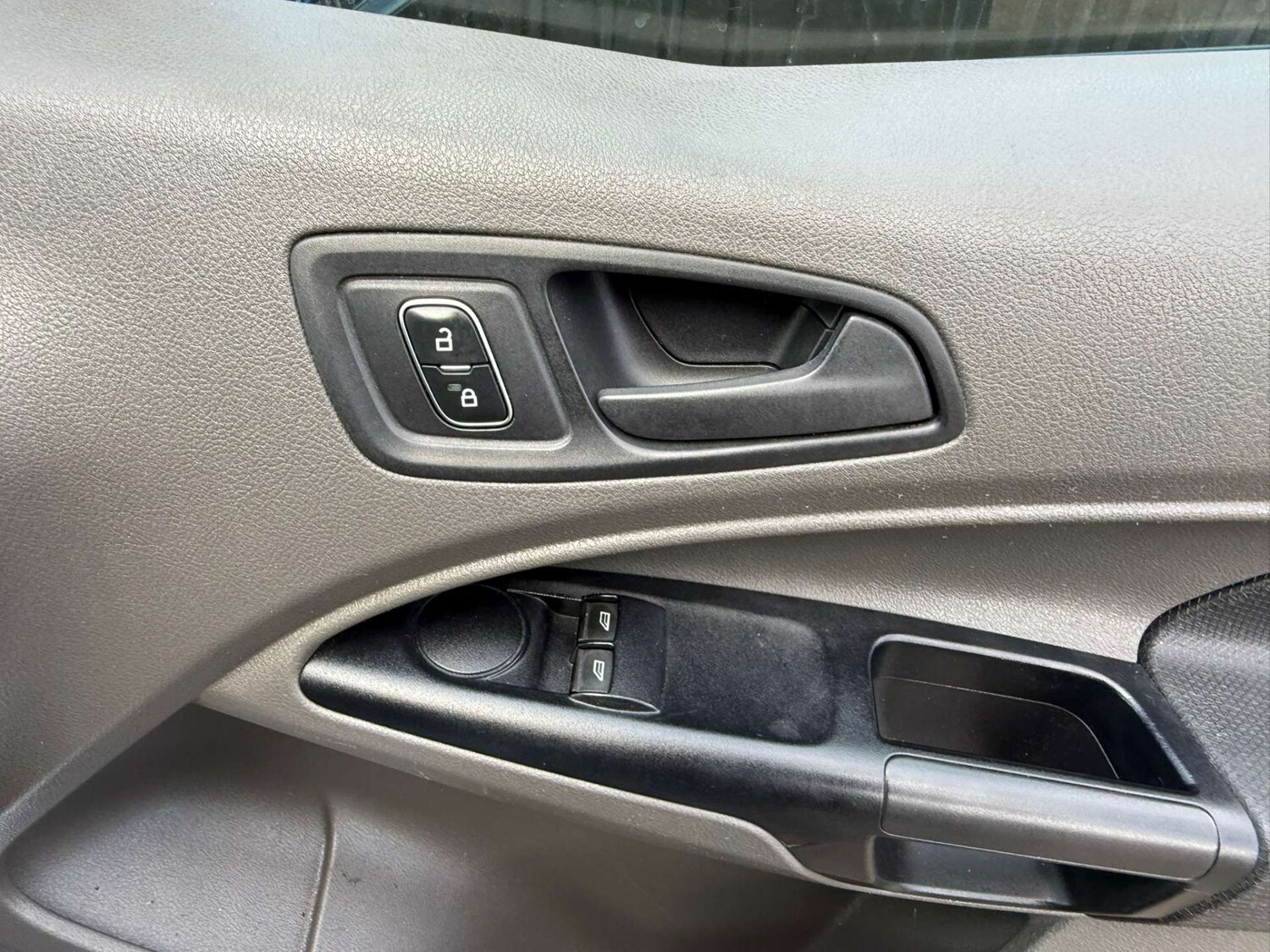 Used Ford Transit Connect 2020 for sale - 77872413: Photo 41