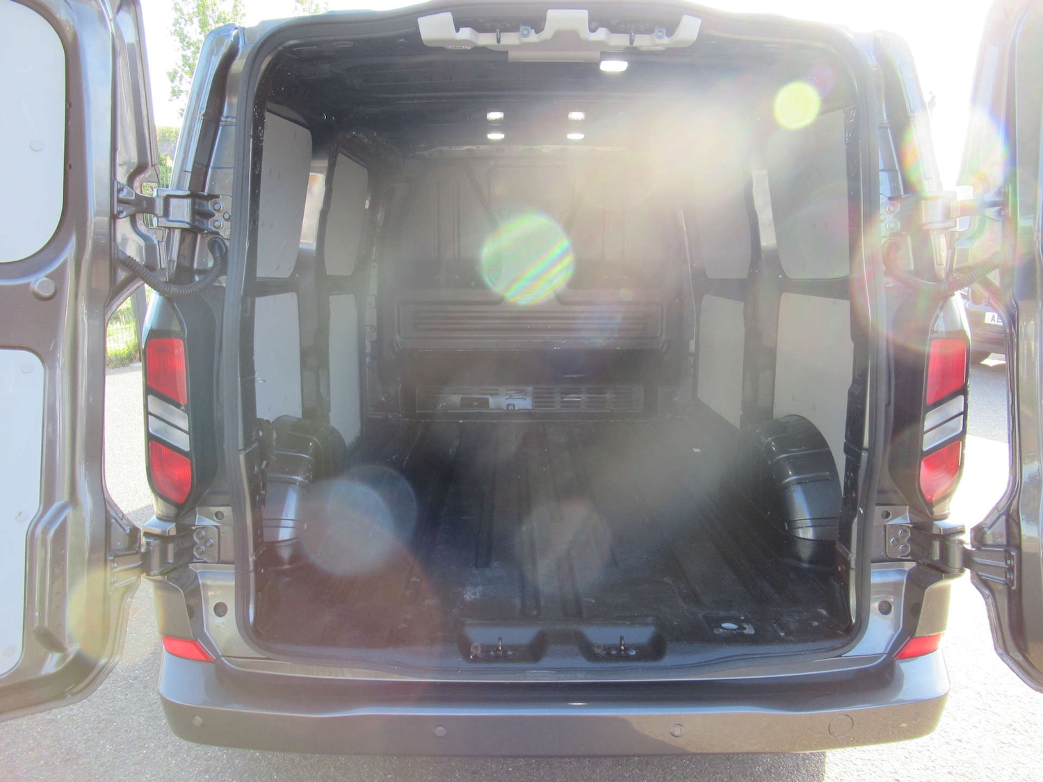 Used Ford Transit Custom 2024 for sale - 76600962: Photo 10