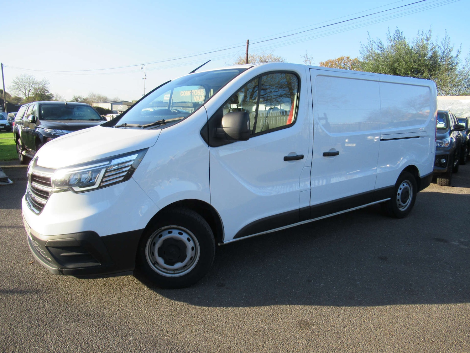 Used Renault Trafic 2023 for sale - 76600883: Photo 2