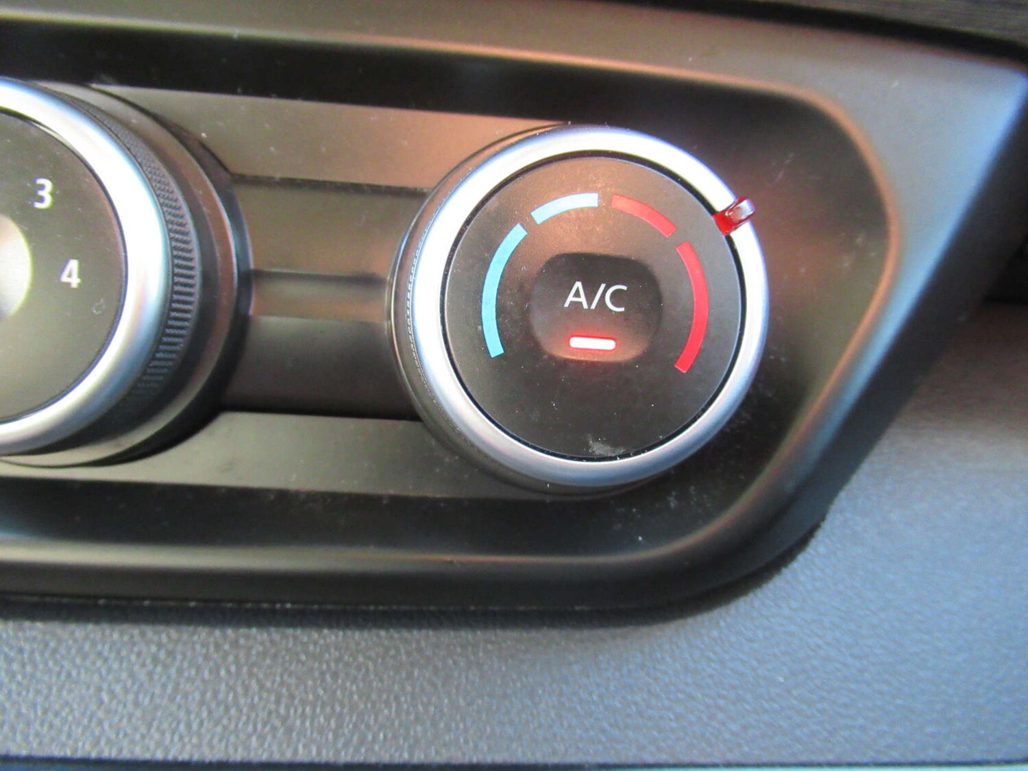 Used Renault Trafic 2023 for sale - 76600883: Photo 20