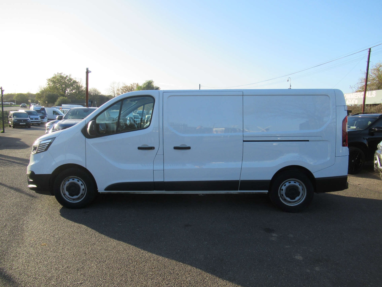 Used Renault Trafic 2023 for sale - 76600883: Photo 4