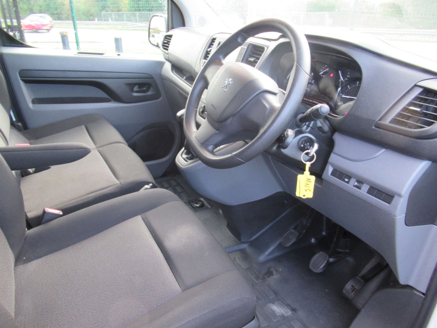 Used Peugeot Expert 2022 for sale - 76436652: Photo 16