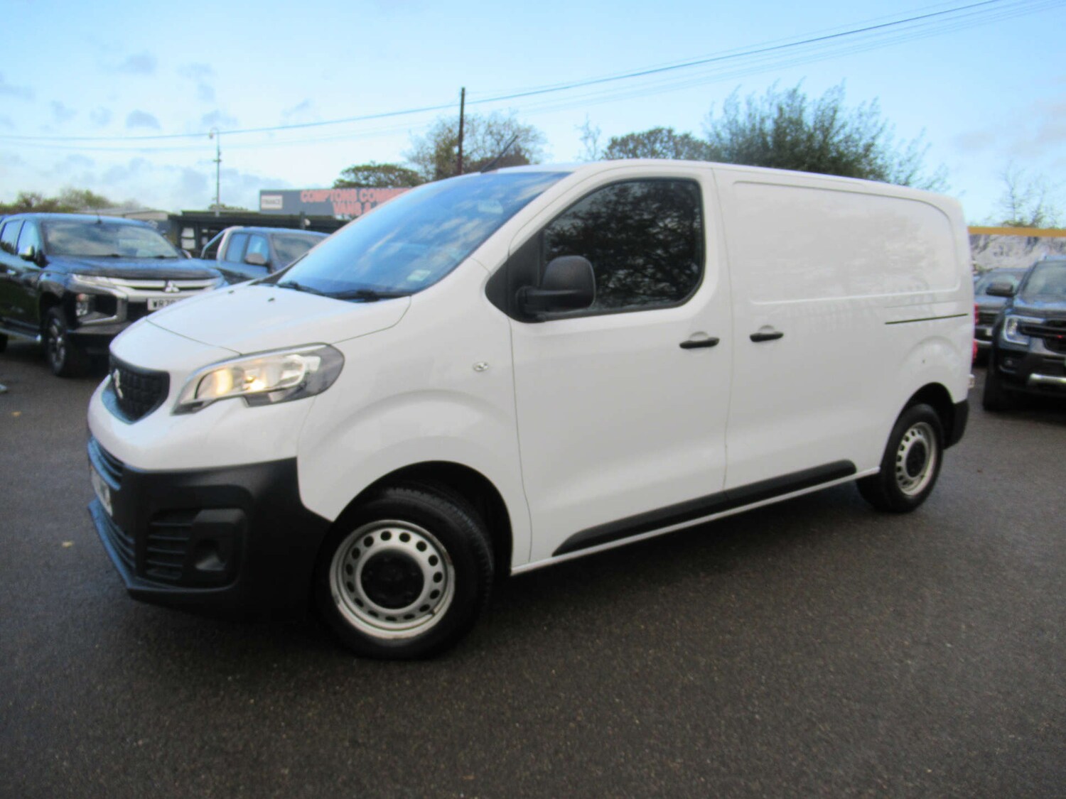Used Peugeot Expert 2022 for sale - 76436652: Photo 2