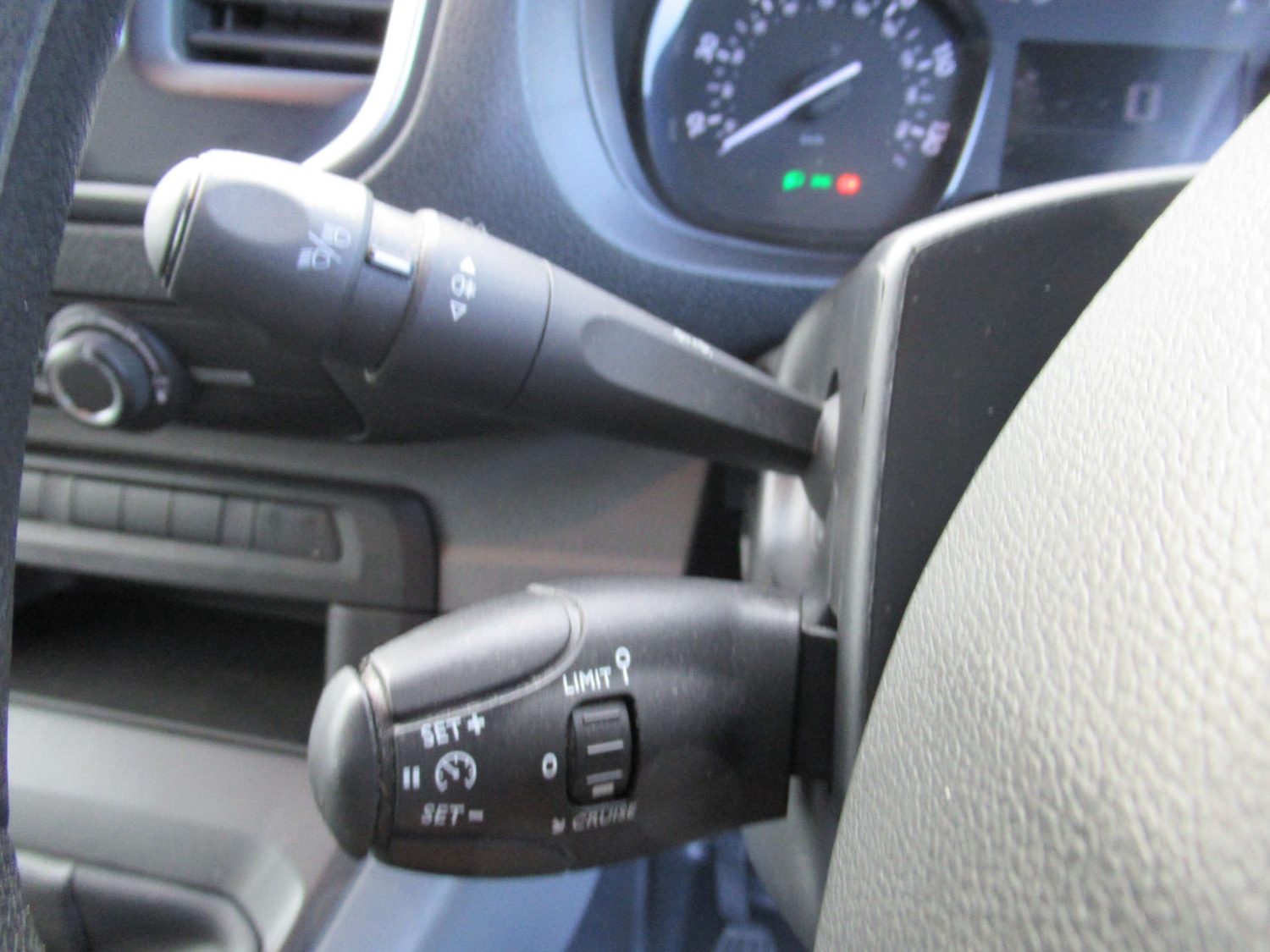 Used Peugeot Expert 2022 for sale - 76436652: Photo 23