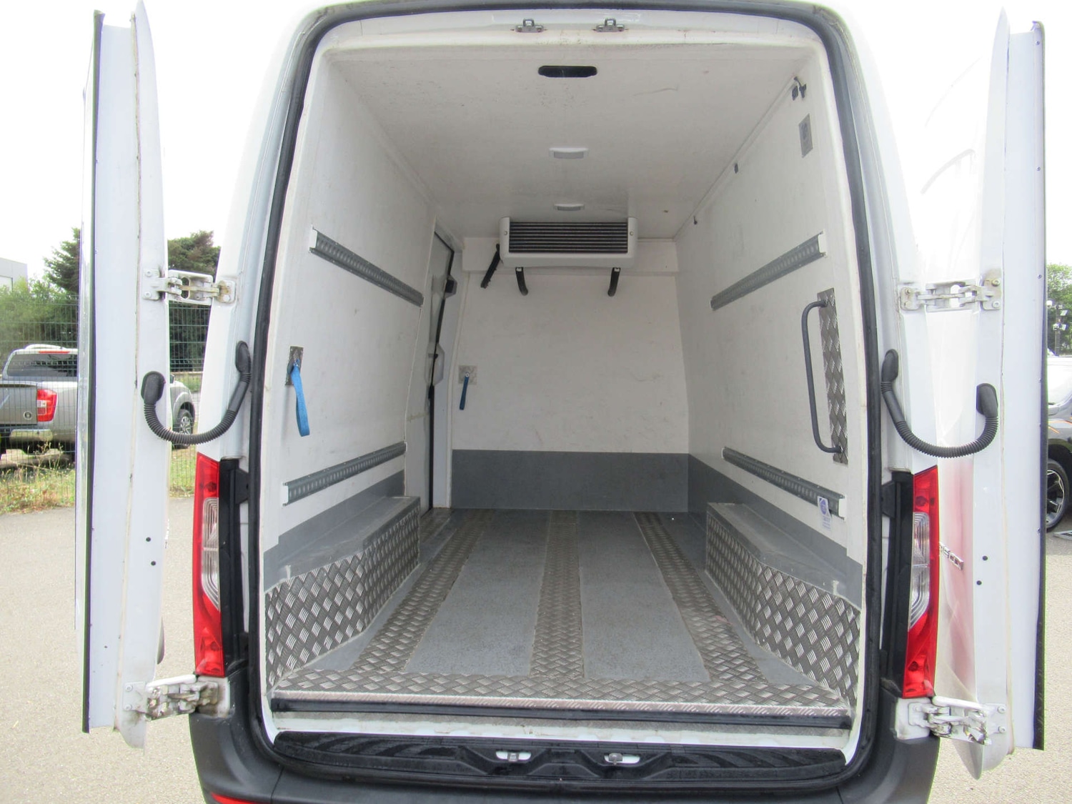 Used Mercedes-Benz Sprinter 2021 for sale - 76600925: Photo 11