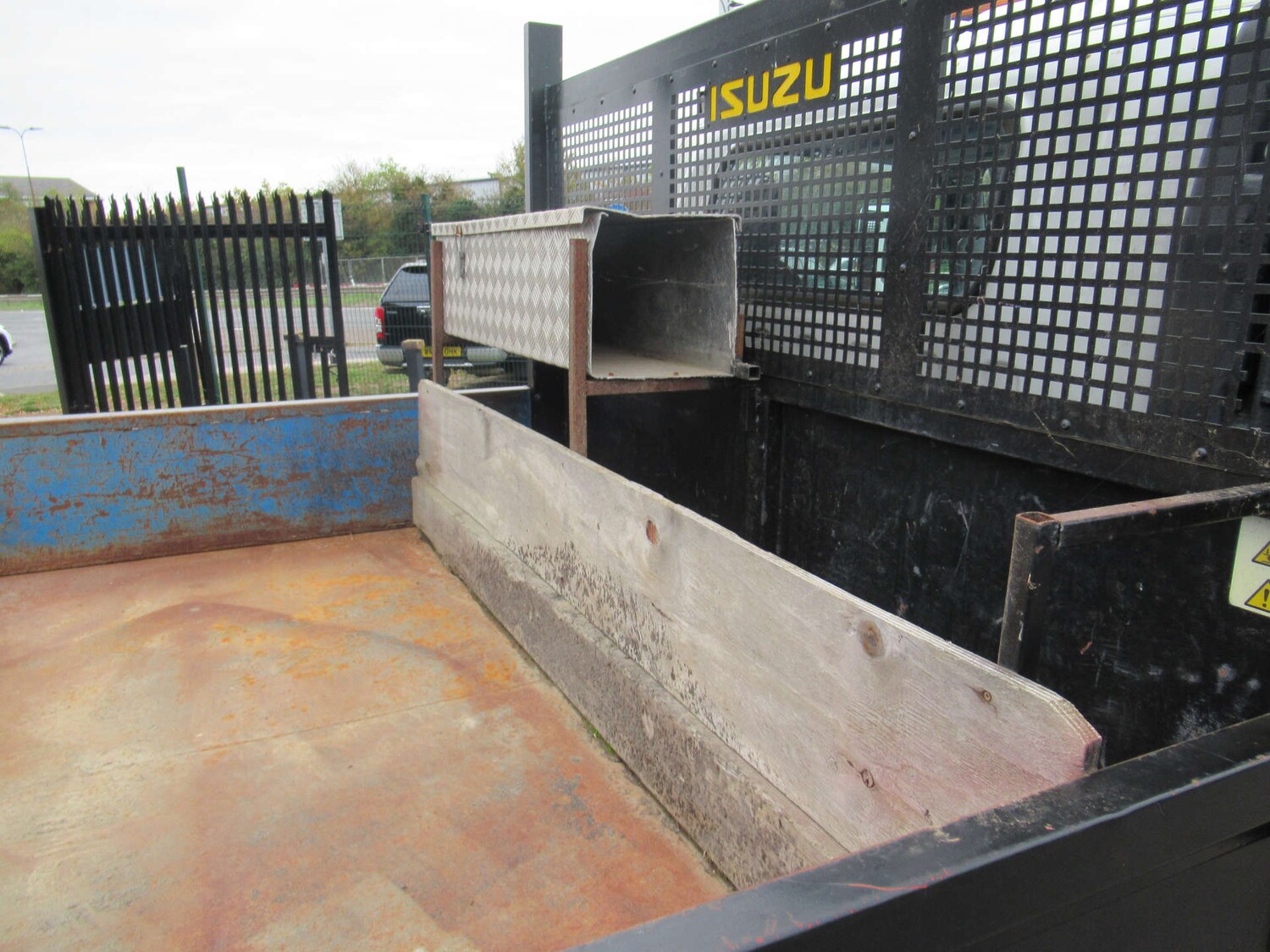 Used Isuzu Forward 2019 for sale - 76601018: Photo 10