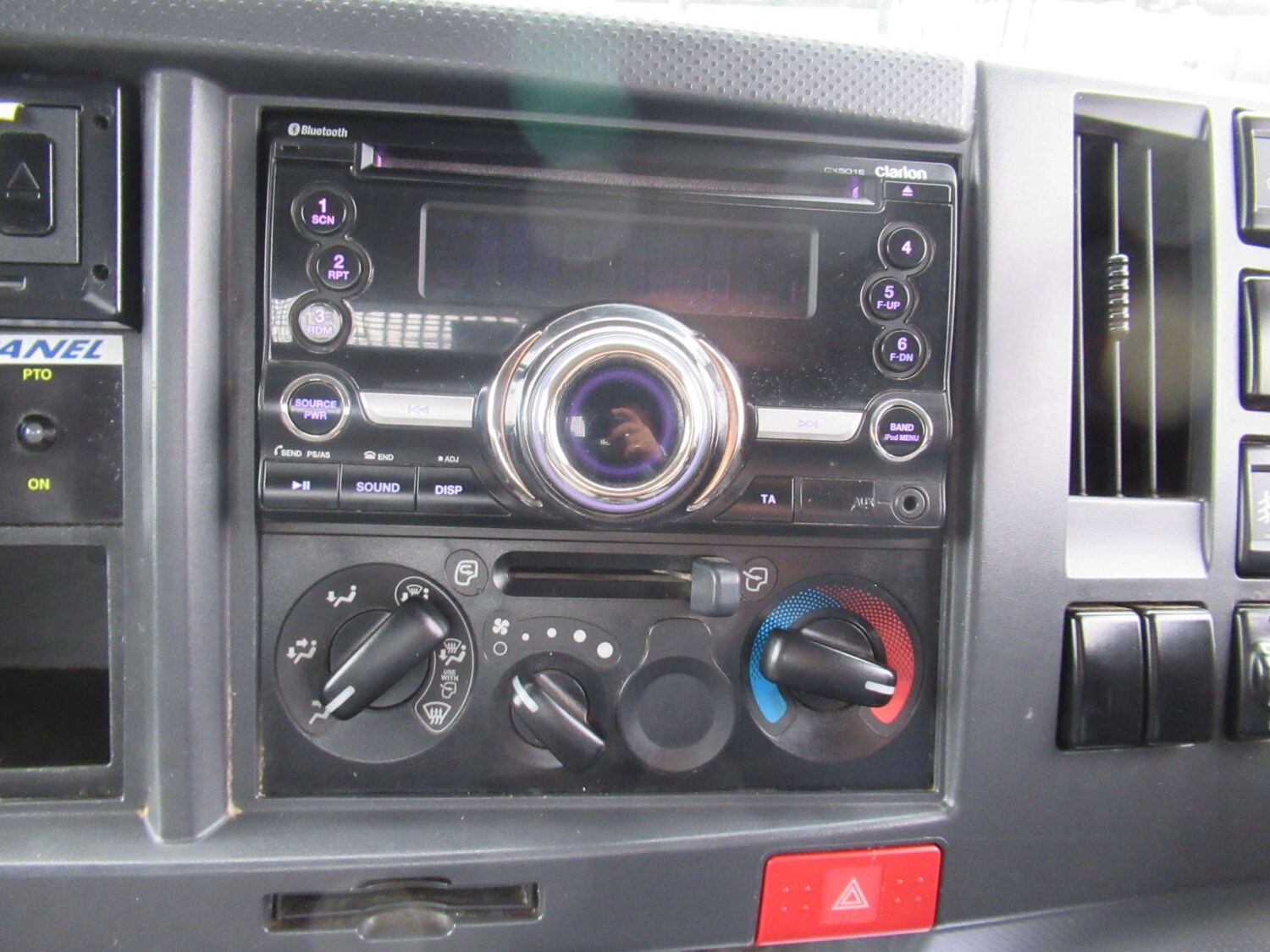 Used Isuzu Forward 2019 for sale - 76601018: Photo 19