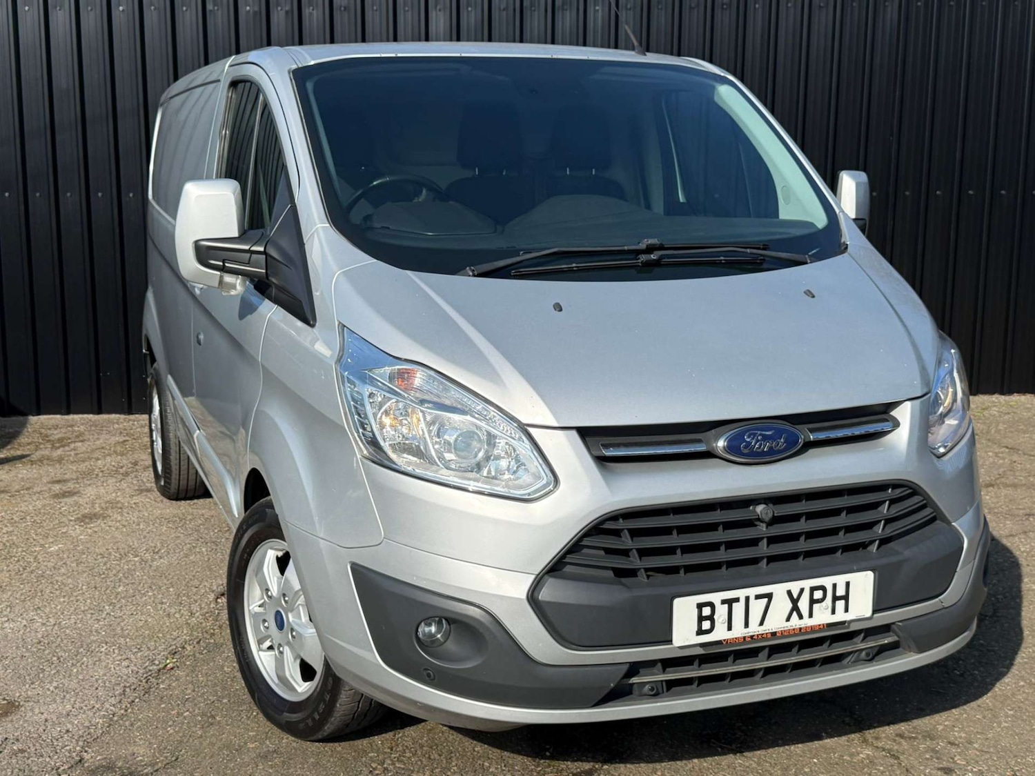 Used Ford Transit Custom 2017 for sale - 77762329: Photo 12