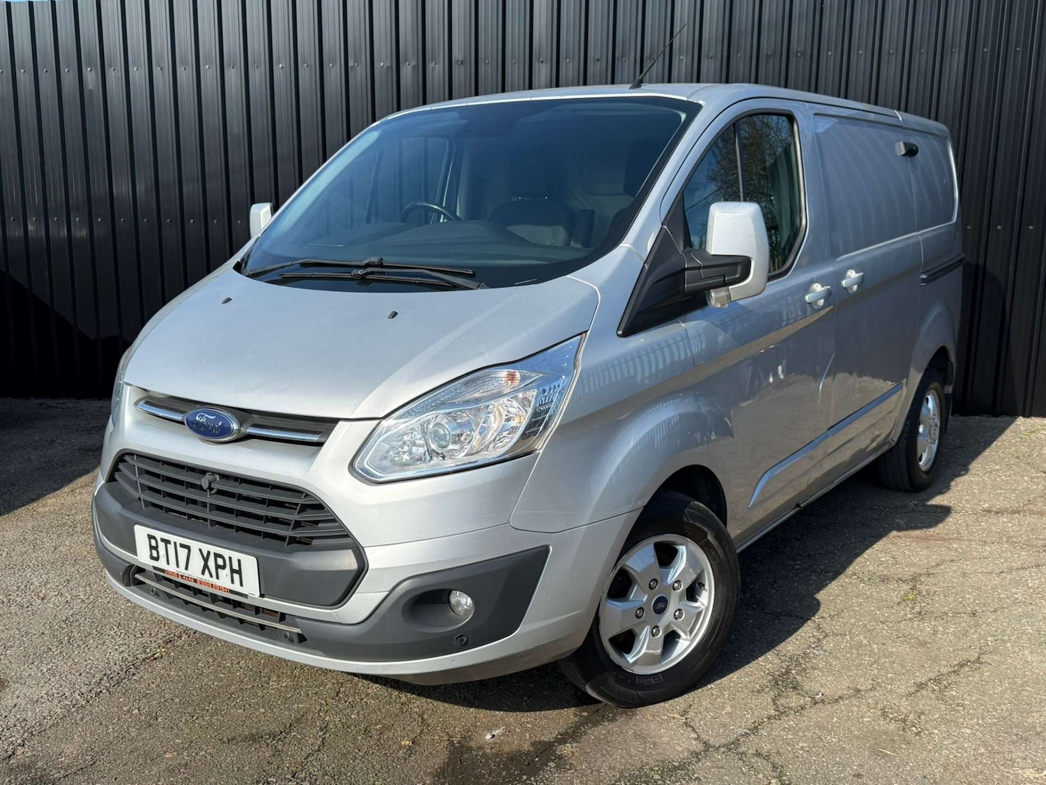 Used Ford Transit Custom 2017 for sale - 77762329: Photo 15