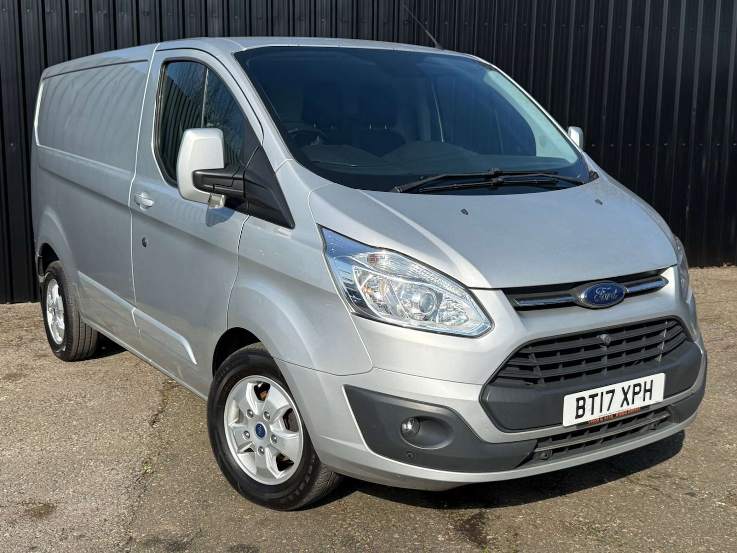 Used Ford Transit Custom 2017 for sale - 77762329: Photo 18