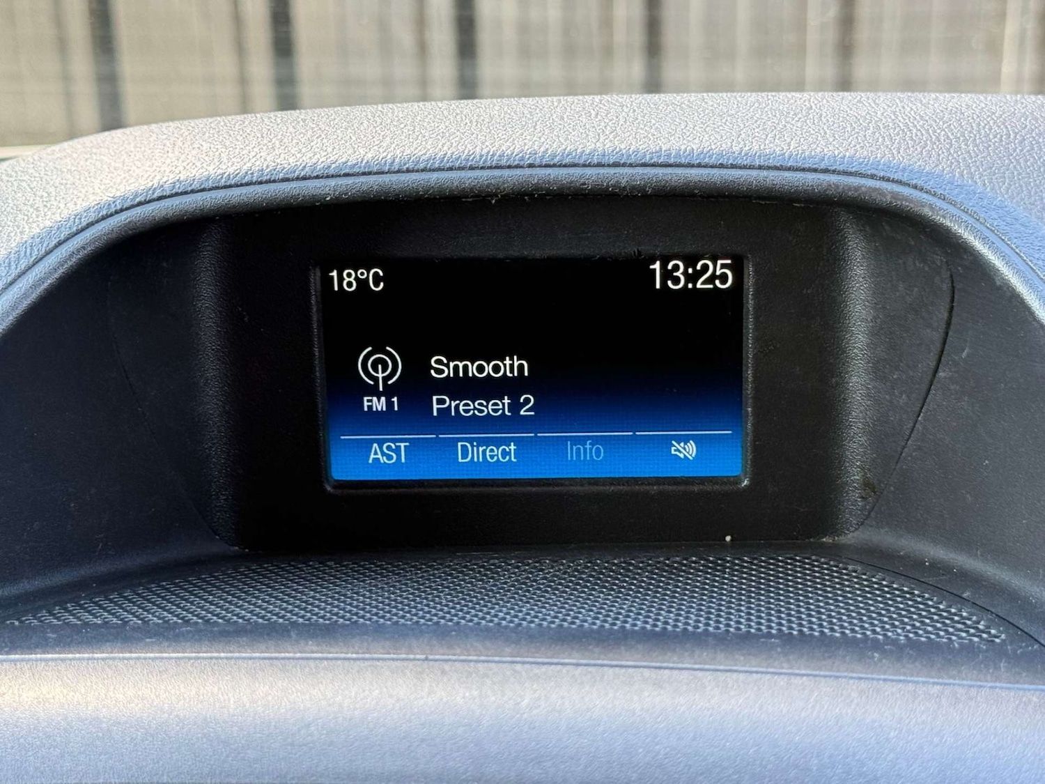 Used Ford Transit Custom 2017 for sale - 77762329: Photo 32