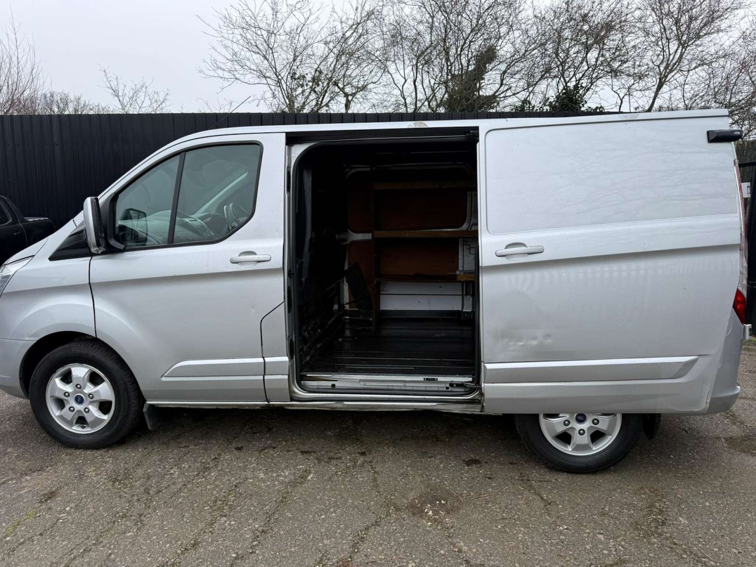 Used Ford Transit Custom 2017 for sale - 77762329: Photo 41