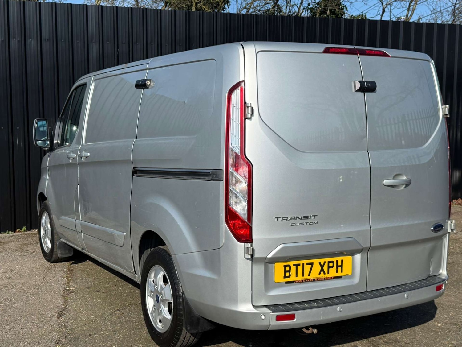 Used Ford Transit Custom 2017 for sale - 77762329: Photo 8