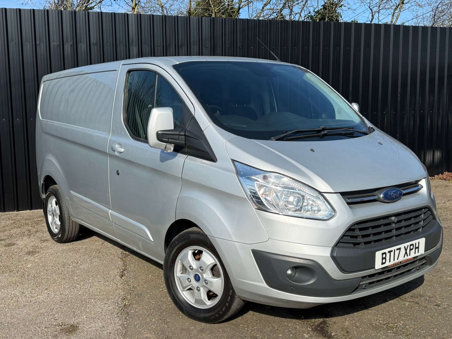 Used Ford Transit Custom 2017 for sale - 77762329: Photo 9