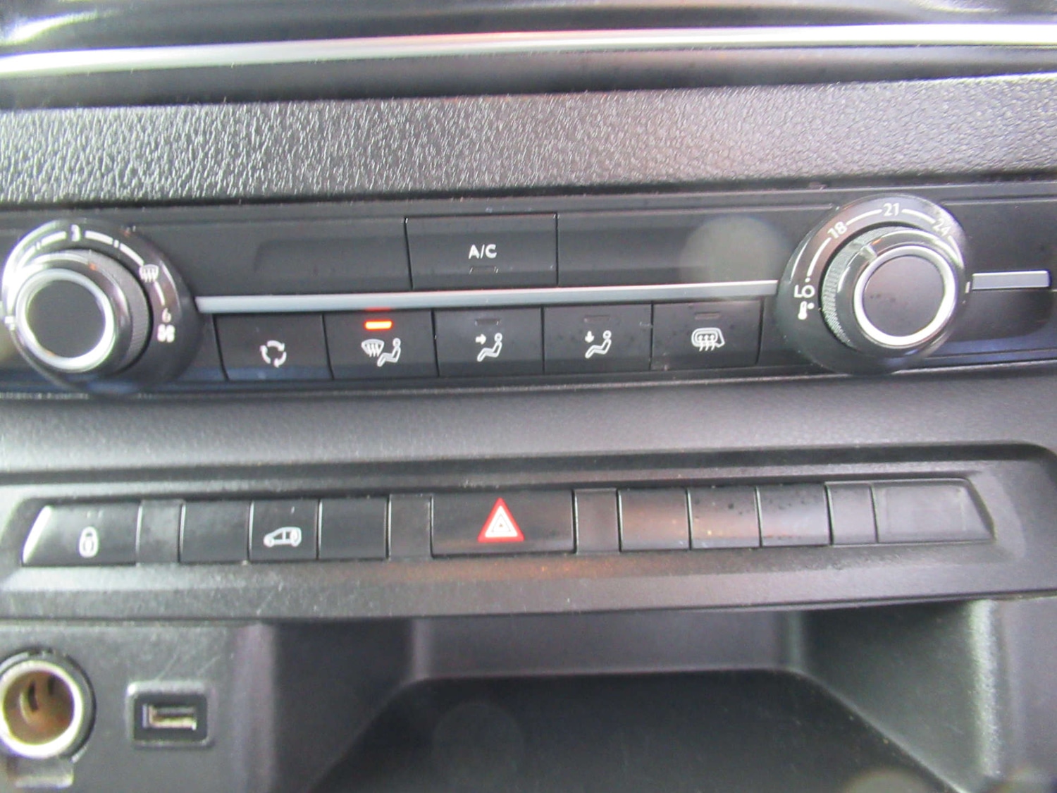 Used Vauxhall Vivaro 2020 for sale - 77326129: Photo 16