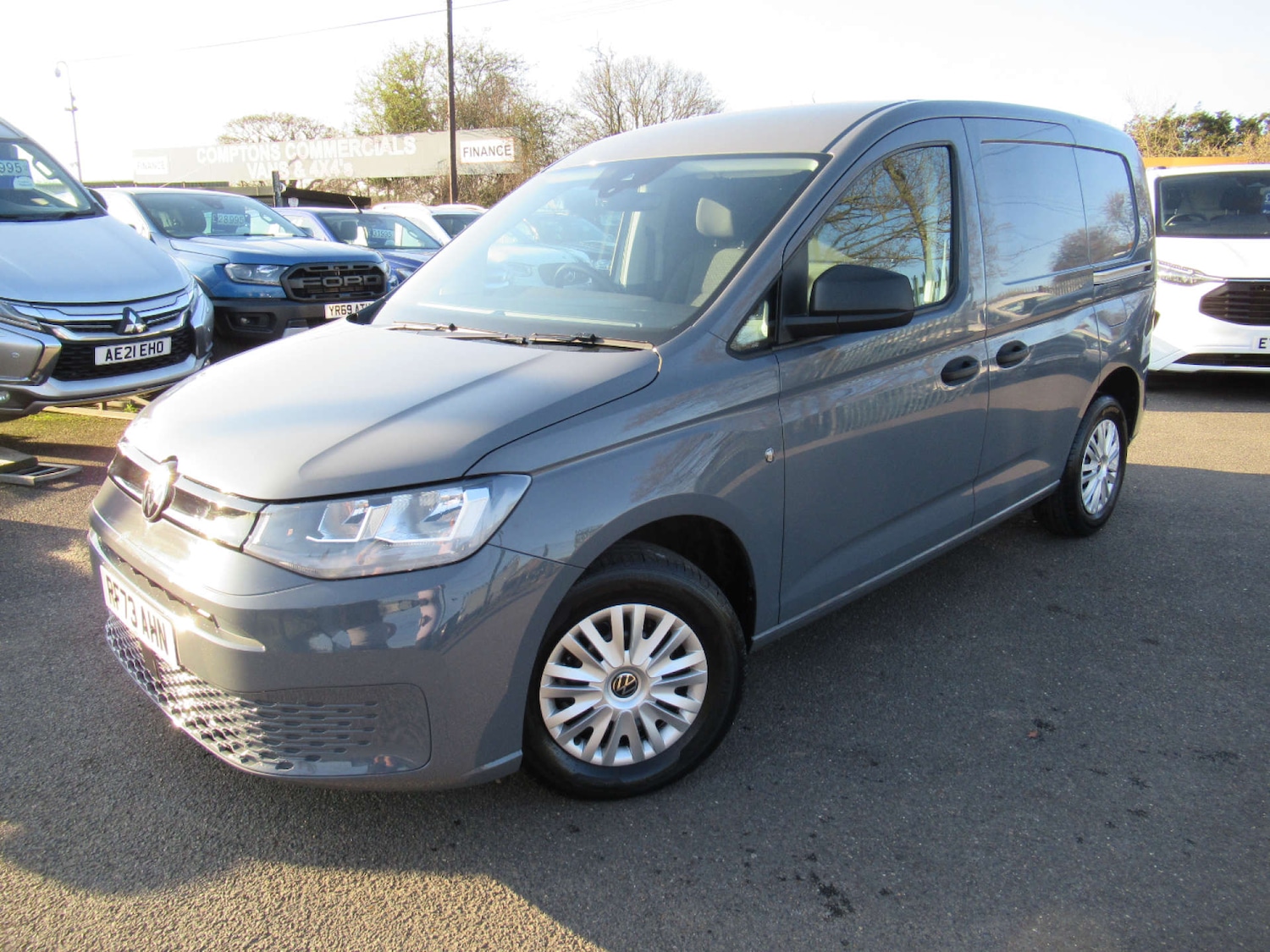 Used Volkswagen Caddy 2023 for sale - 76363902: Photo 1