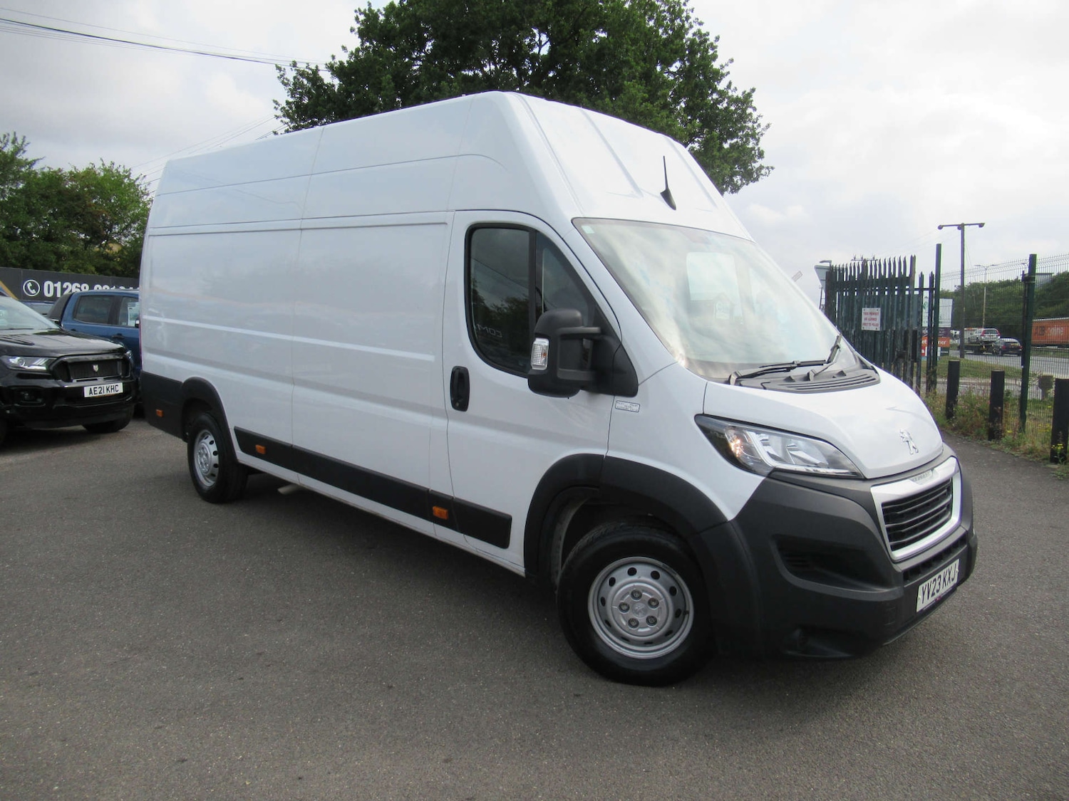 Vehicle 28