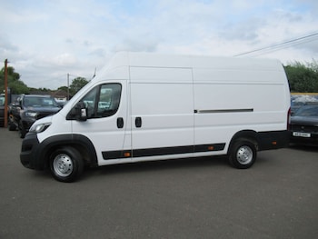 Used Peugeot Boxer 2023 for sale - 75627376: Photo
