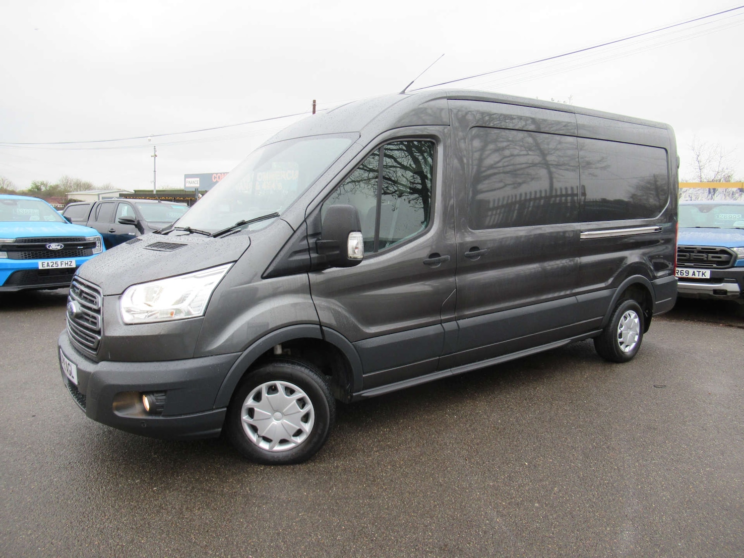 Used Ford Transit 2019 for sale - 76878090: Photo 2