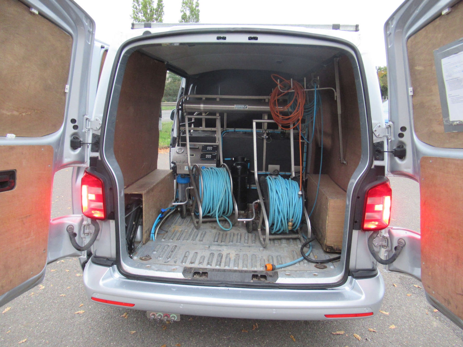 Used Volkswagen Transporter 2018 for sale - 76601010: Photo 11