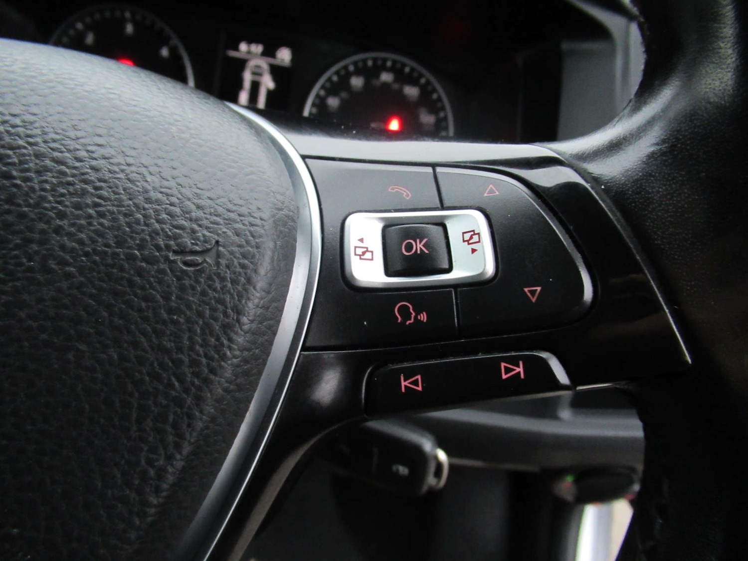 Used Volkswagen Transporter 2018 for sale - 76601010: Photo 25